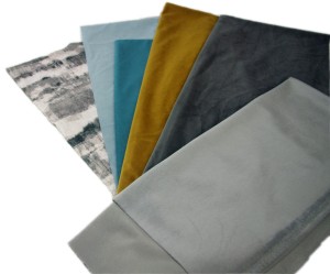 AKSAMITNE TKANINY OBICIOWE PLUSZ KOŃCÓWKI 0,5KG